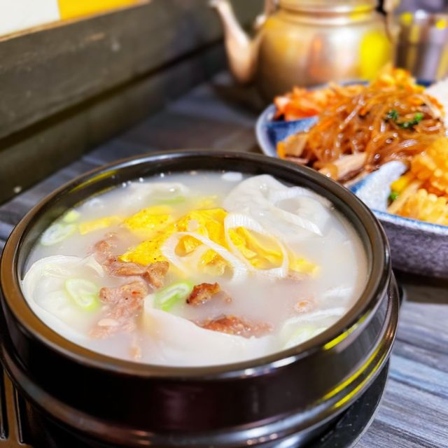 👽 食神大媽《尖沙嘴｜多午餐選擇嘅韓食餐廳》