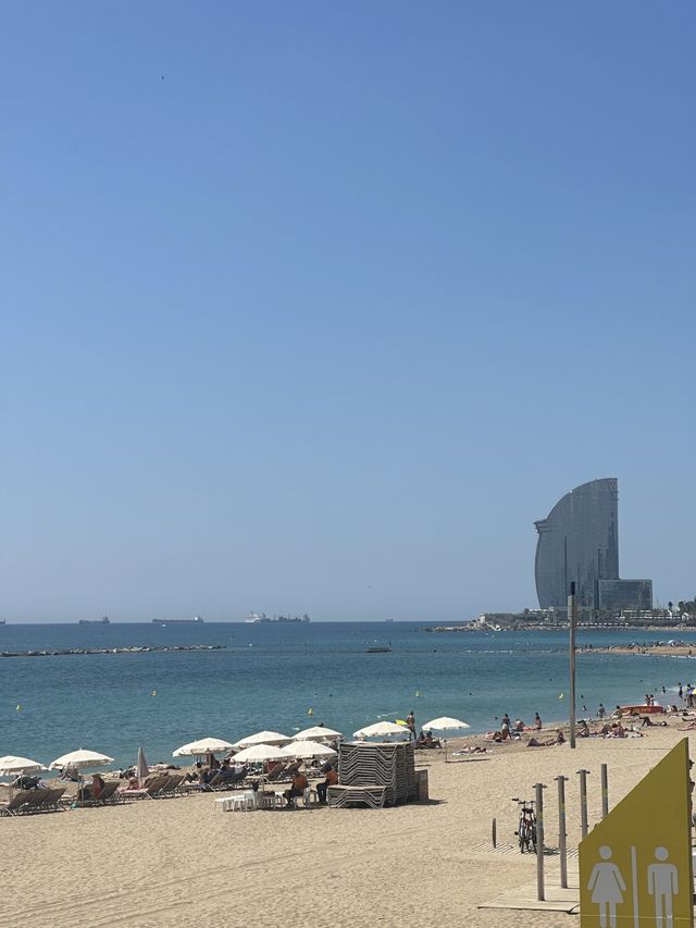 Barceloneta Beach, Barcelona 🇪🇸☀️🌊⛱️