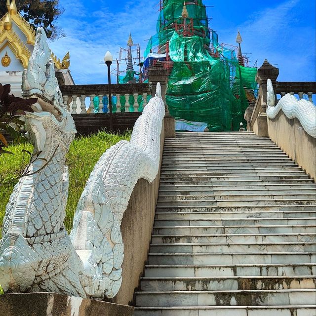 Phra Maha Chedi Temple👍🏻