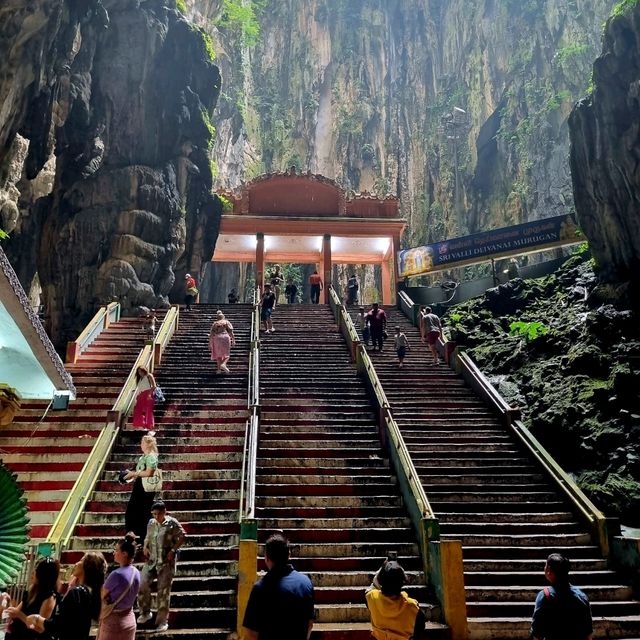 Baru caves ถ้ำศักดิ์สืทธิ์ของชาวฮนดู