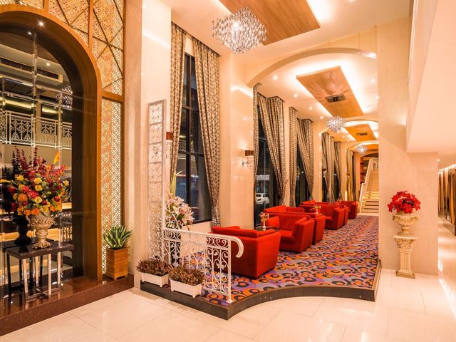 🏨โรงแรมหรูระดับ 4 ดาว ย่านสาทร 