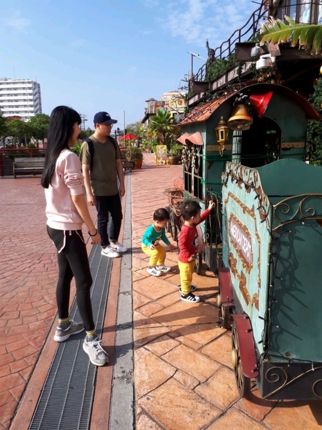 알록달록 포토 스팟이 한가득