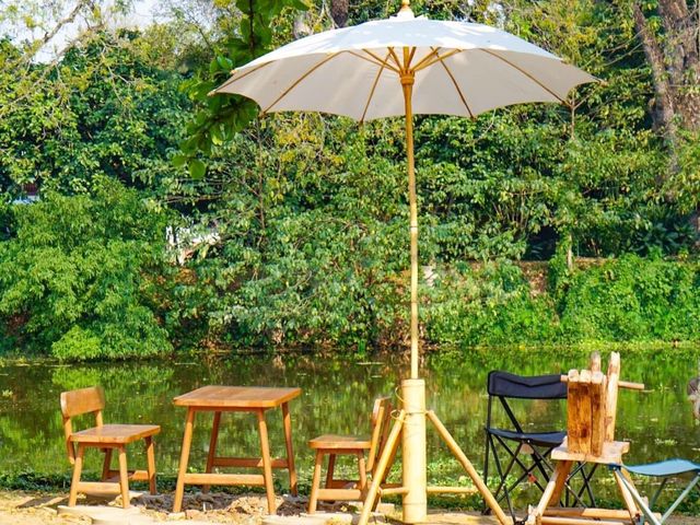 Light Beverage and MORE คาเฟ่กลางเมืองเชียงใหม่