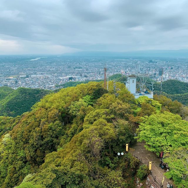 เที่ยวปราสาทกิฟุ (Gifu Castle) 🏰 