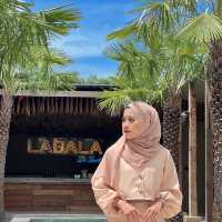 คาเฟ่แนวบาหลี ชิคๆ LABALA