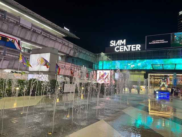 สยามพารากอน ในยามค่ำคืน ✨🛍️