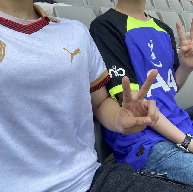 무더운 날씨만큼 치열한 경기, 상암월드컵경기장