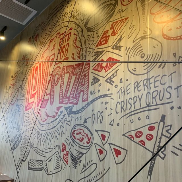 Pizza Hut at PLQ