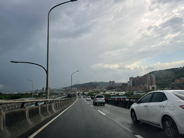 Strolling the Streets of Taoyuan🛣️🏨🏬🏙️ Strolling the Streets of Taoyuan🛣️🏨🏬🏙️