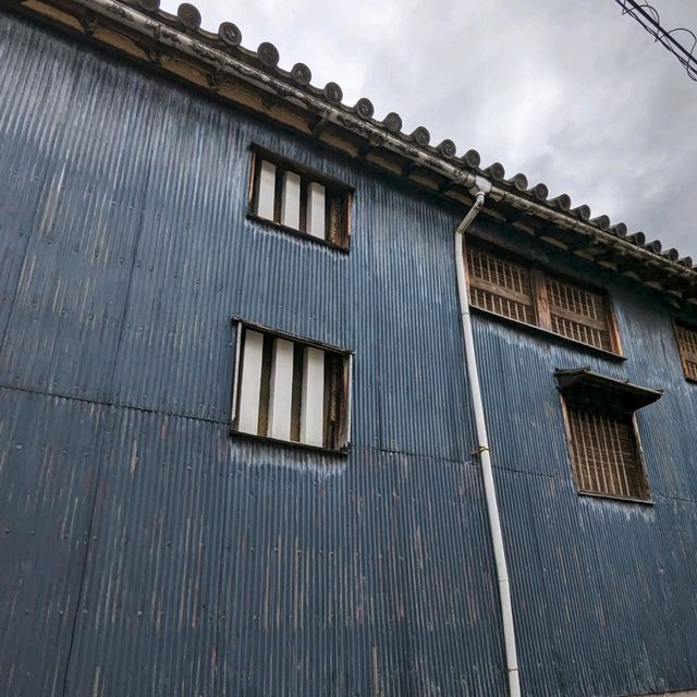 池田の銘酒　呉春　現在では池田で唯一の、自醸の池田酒醸造元 呉春酒造株式会社 と、池田の街並み