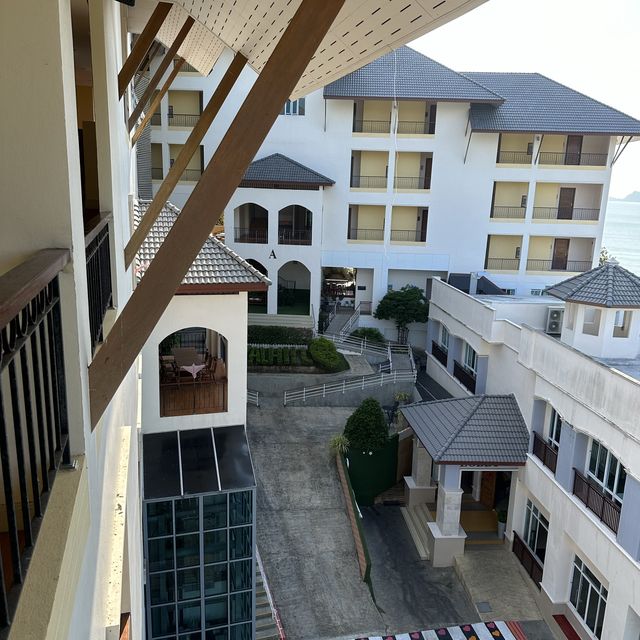 • Royal Hill Satun Hotel 🏨🏝️✨