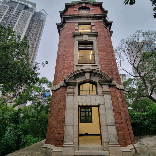 訊號山花園 - 鬧市中既寧靜花園
