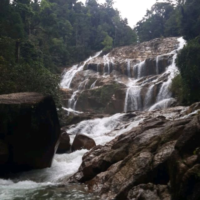 Majestic Waterfall 😍