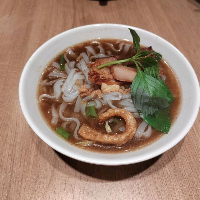 荃灣抵食船麵