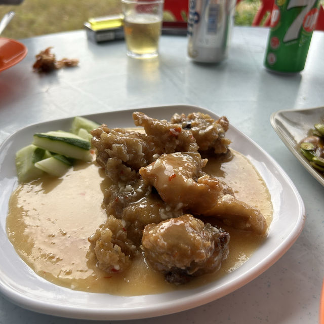 布賴新村的美食 🥘🫕🥗