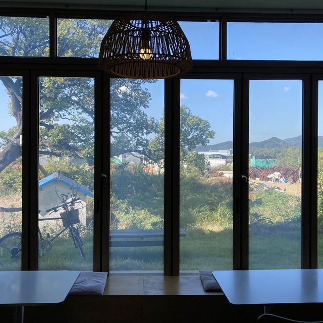 《釜山》 田原咖啡店