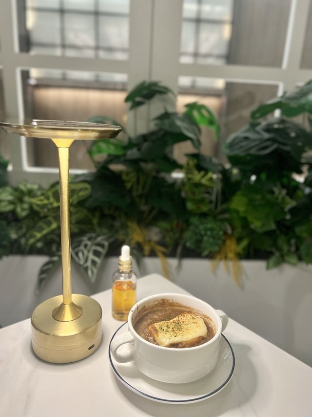  打卡靚靚餐廳：必食手工意粉🍝