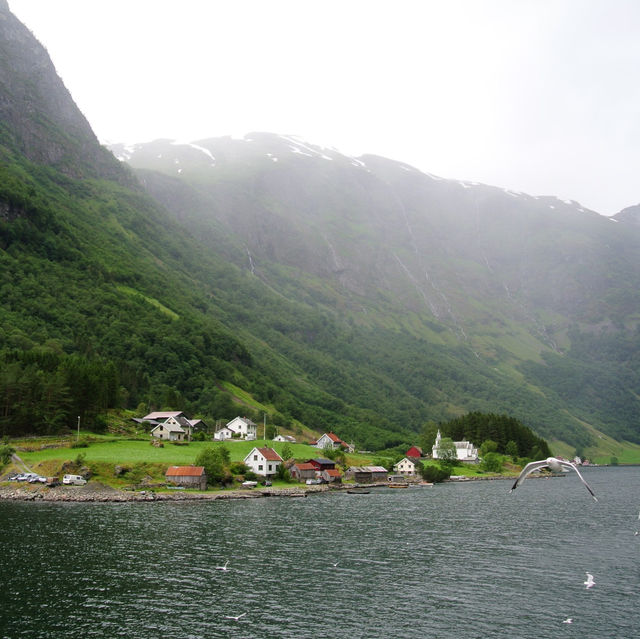 นั่งเรือชมฟยอร์ดที่ Flam, Norway