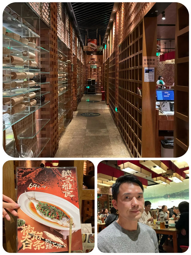 「綠茶餐廳coco park店：舌尖上的古色時光！東坡肉、燒椒糖心皮蛋與小雲吞的味蕾盛宴！」🍵💫🌶️🥟