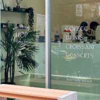 「HOP Coffee Bar」- 美味咖啡和甜點，絕對值得推薦