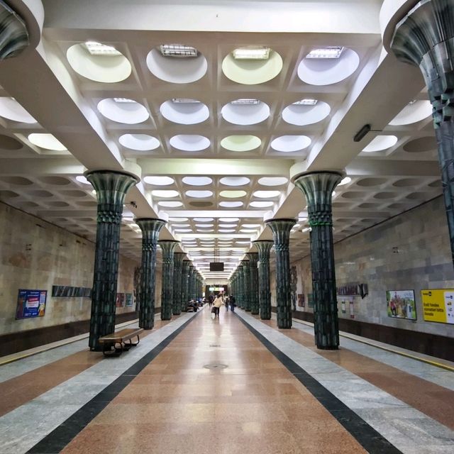 Tashkent Metro - the oldest in central Asia