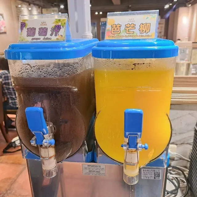 超美味食材新鮮澎湃，自助吧豐盛火鍋🍲