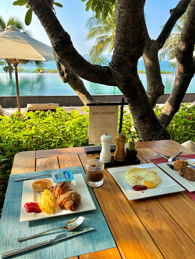 멋있는 뷰에 맛있는 조식이 있는 이곳은 나트랑💛🌴