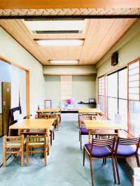 【新鶯亭/東京都】上野公園で名物の「鶯だんご」