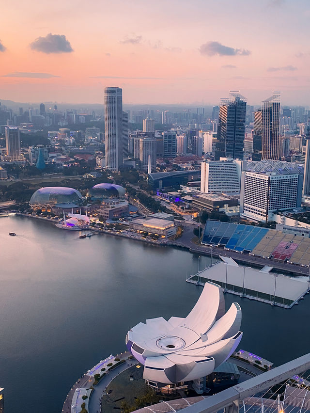รีวิว MBS โรงแรมแลนด์มาร์คอันดับหนึ่งของสิงคโปร์