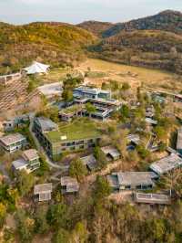 Tha Paz Khaoyai มีออนเซ็นให้แช่ สระว่ายน้ำวิวอลัง🏞️