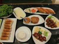 แวะทานวีทีแหนมเนือง ที่อุดรธานี