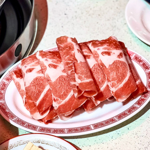 千喜火鍋館：美味湯底、自製沾醬，讓您享受愉快的用餐體驗