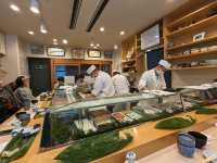 日本東京-豐洲市場的90年壽司老店：山崎壽司 寿司処 やまざき