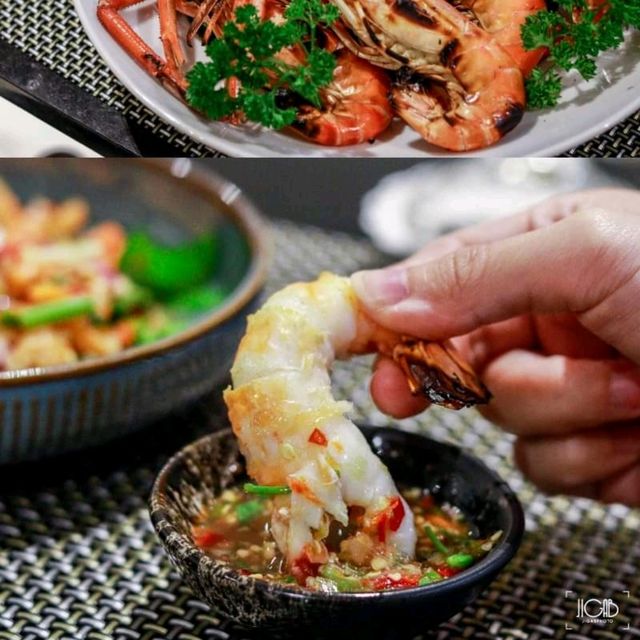 บุฟเฟ่ต์ข้าวต้มมื้อค่ำ & กุ้งแม่น้ำ JAL City