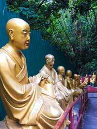 วัดหมื่นพุทธTen Thousand Buddhas Monastery