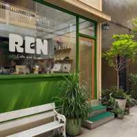 REN - Cafe & Goods 