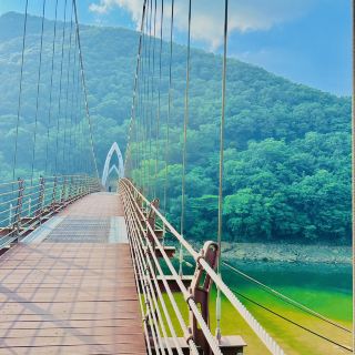 槐山值得一遊的景點「蓮荷峽雲橋」