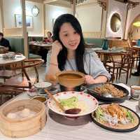 走進古雅的上海名居。細味經典上海美食