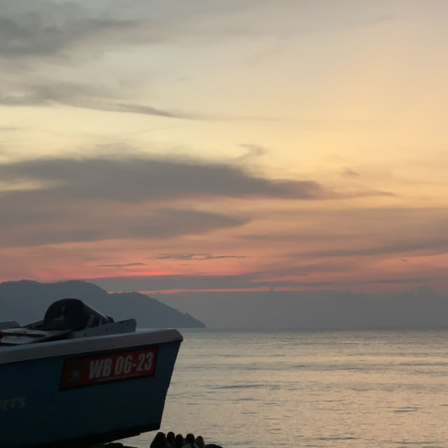 Enchanting day in Batu Ferringhi 