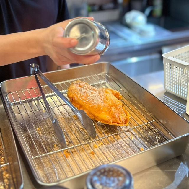 台灣過江龍炸雞排店🌟