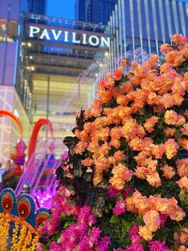 Enjoy the festival vibe in Pavilion Kuala Lumpur now 🦚