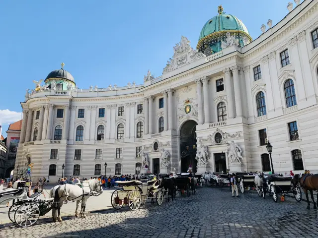การเดินเล่นในเมืองแห่งศิลปะ 'เวียนนา'