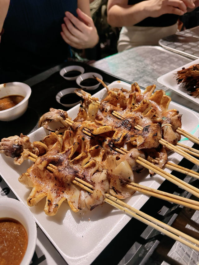 新加坡一日遊建議 (二)：新加坡環球影城👉🏻時光之翼👉🏻老巴剎美食廣場