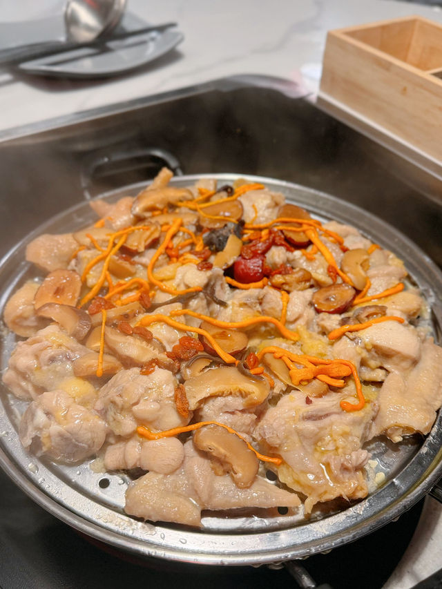 捌捌陸$268養生雞煲 海鮮 台灣啤酒任飲任食