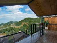 ที่พักบนภูเขาสูงวิว360องศาสุดอลังการ