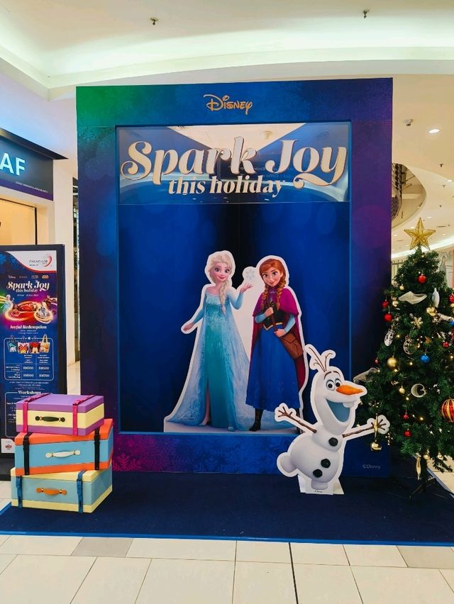 Step Into a Festive Wonderland at Paradigm Mall