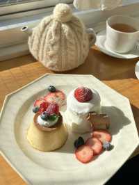 【福岡カフェ】可愛いクリスマスプレート🍓🫖