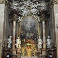 No other place could beat Vienna when it comes to Baroque-styled cathedral