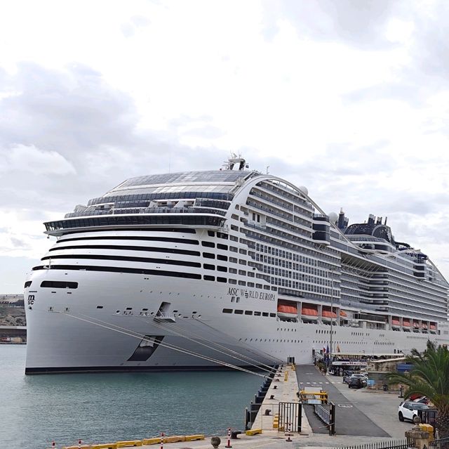 MSC 歐羅巴號 Yacht club (遊艇會）