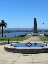 Perth 必去兩大景點～Perth 偶遇周杰倫同款藍色小屋 💙 Kings Park and Botanic Garden 國王公園